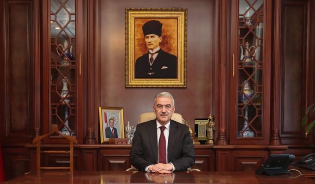 VALİ EROL AYYILDIZ, SAĞLIK ÇALIŞANLARIMIZA TEŞEKKÜR VE TAKDİR