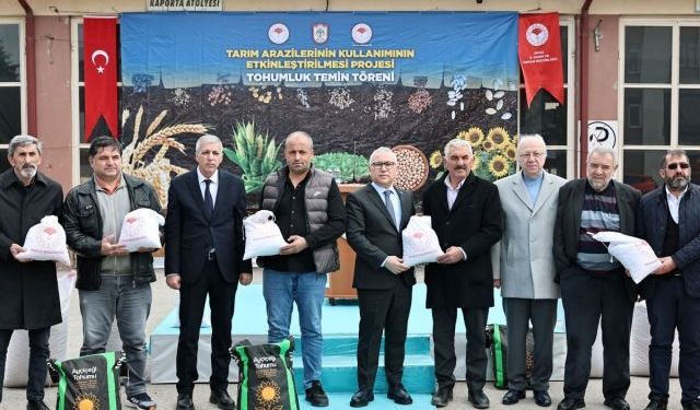 Sivas’ta TAKE Projesiyle Nohut ve Ayçiçeği Dağıtıldı