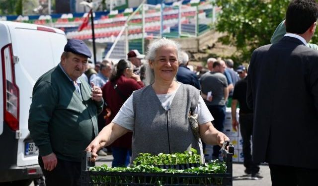 Tekirdağ Büyükşehir Belediyesi Yüzde 70 Fide Desteği Veriyor