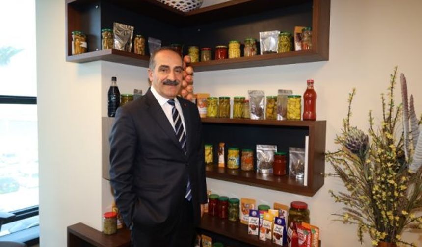Meyve sebze ihracatçılarından Bakan Bolat’a 10 milyar dolar sözü
